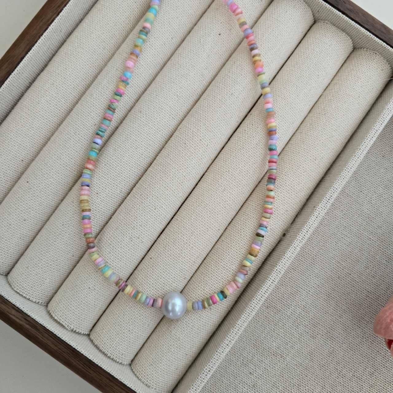 N28 Candy Glow Pearl Necklace