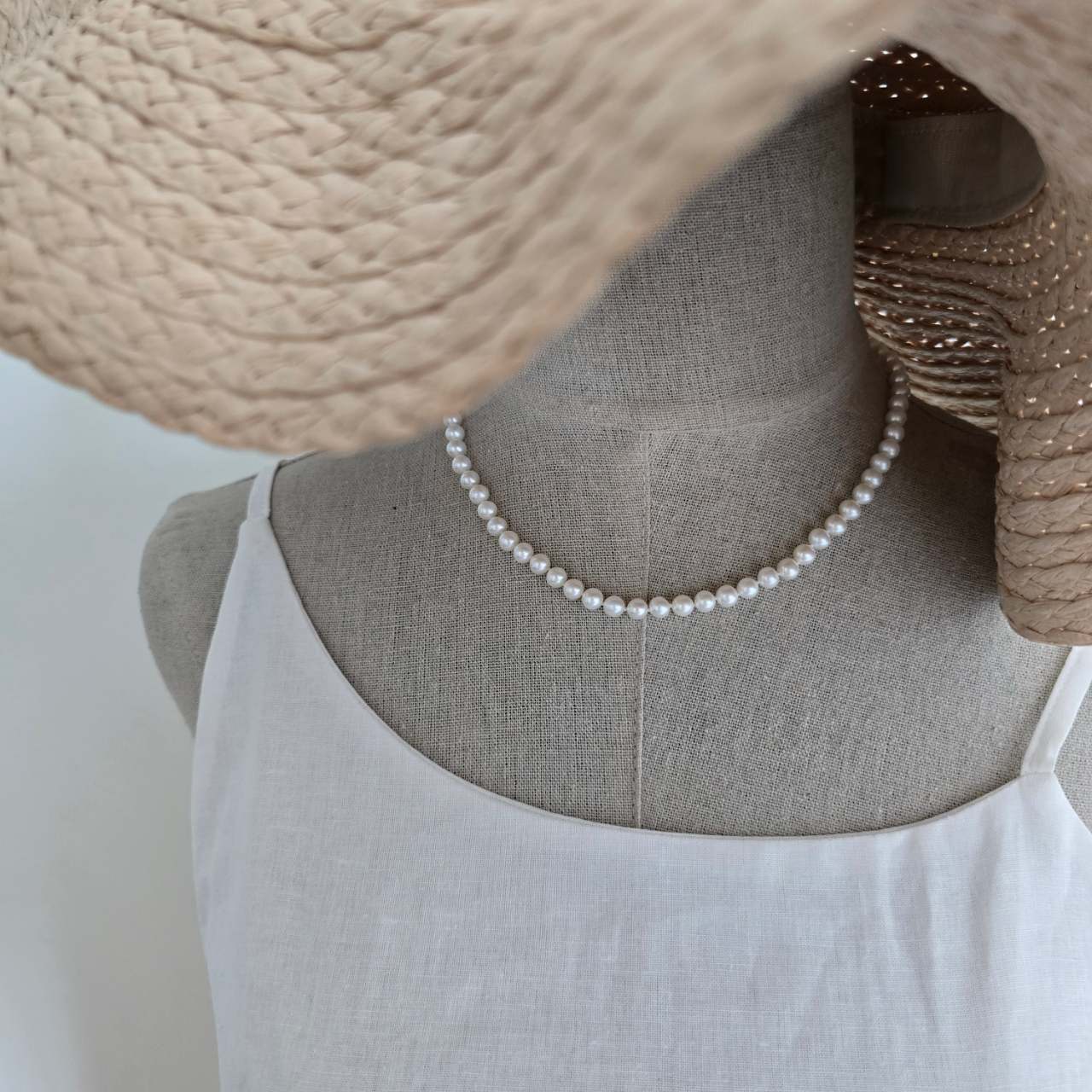 N29 Lustre Grace Pearl Necklace