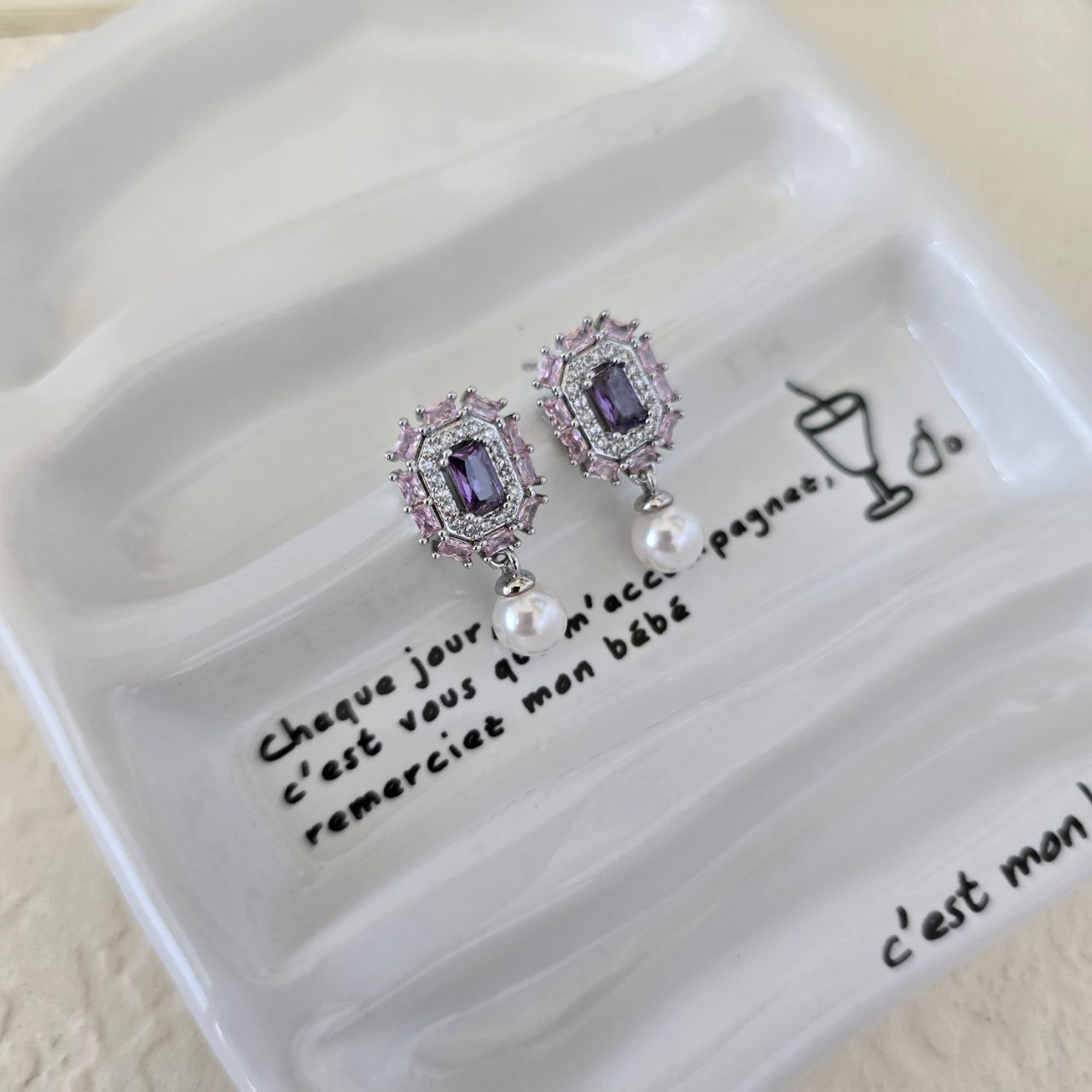E22 Lilac Dream Earrinds