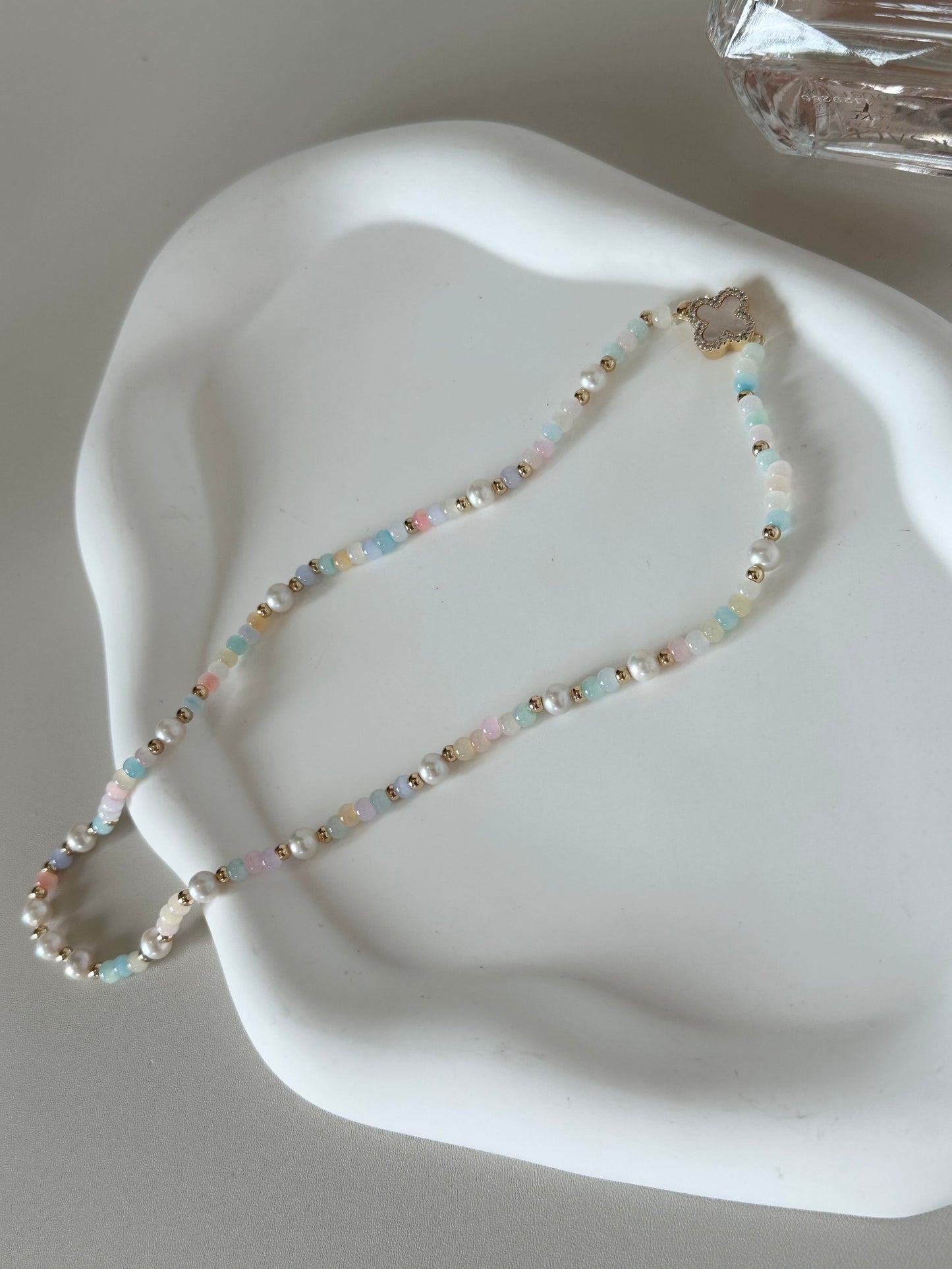 SR-01 Dreamscape Natural Pearl Necklace