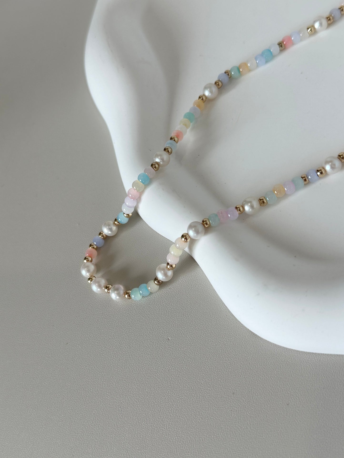 SR-01 Dreamscape Natural Pearl Necklace