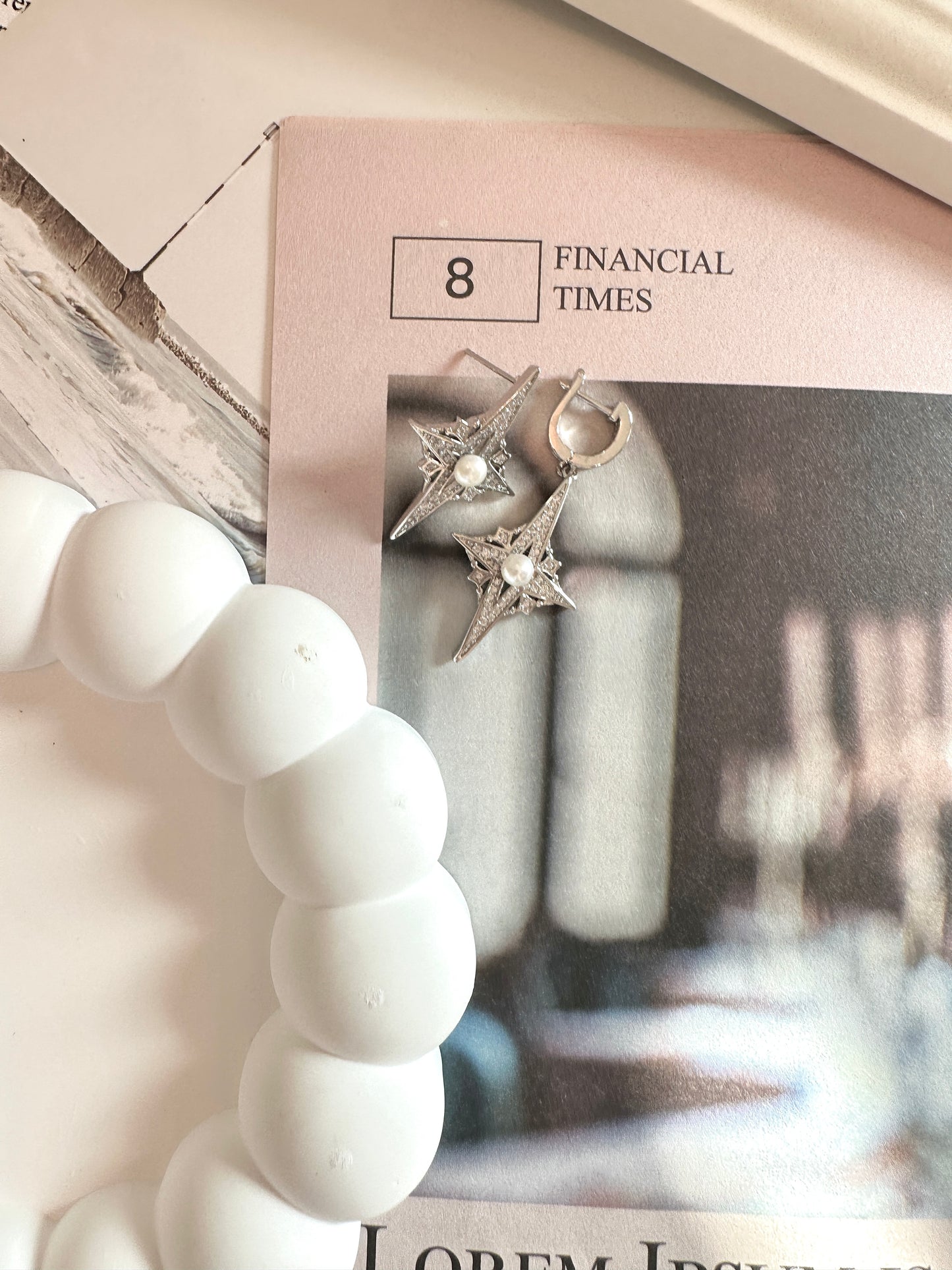 E09 Celestial Elegance Pearl Earrings