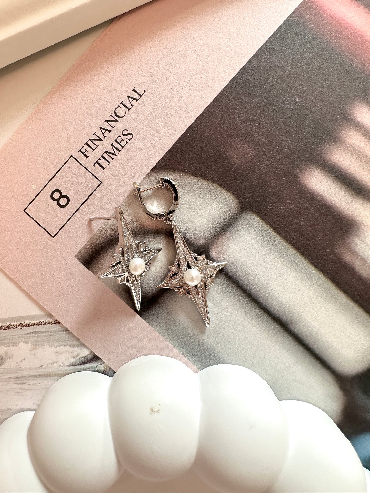 E09 Celestial Elegance Pearl Earrings
