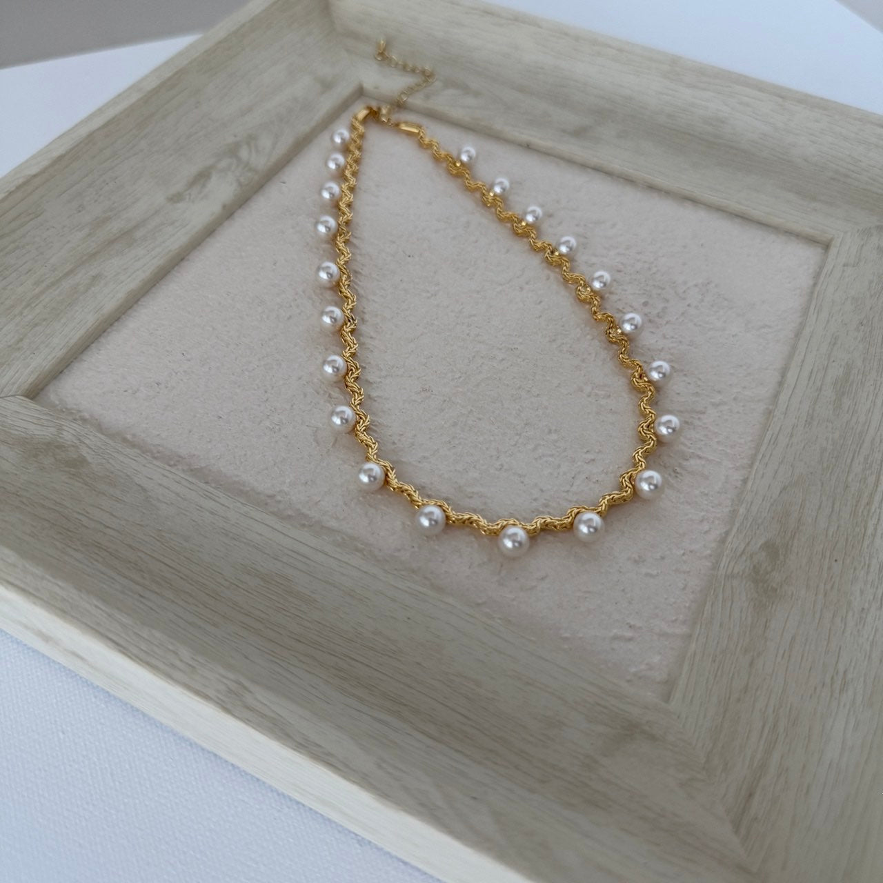 N31 Woven Pearl Dream Necklace