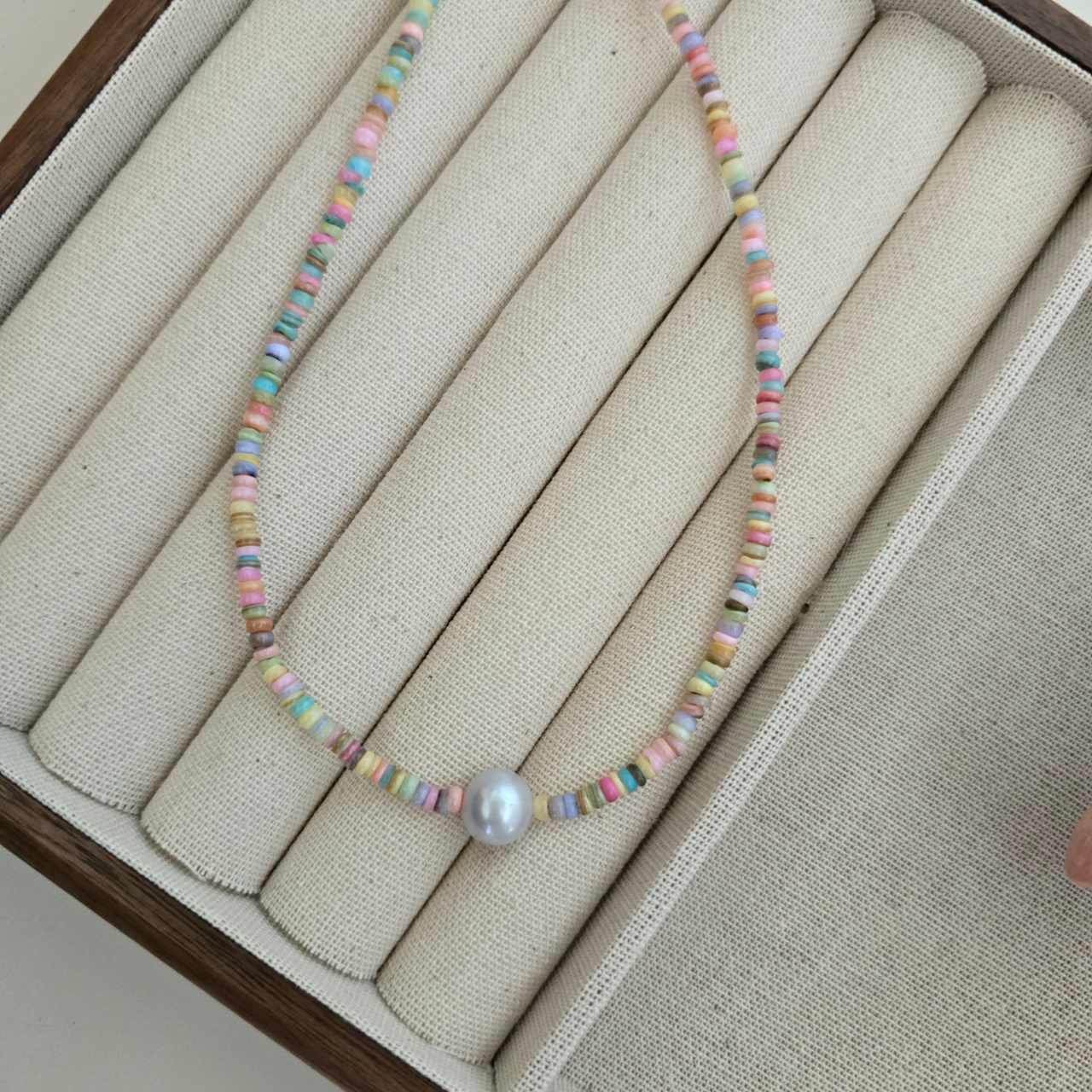 N28 Candy Glow Pearl Necklace