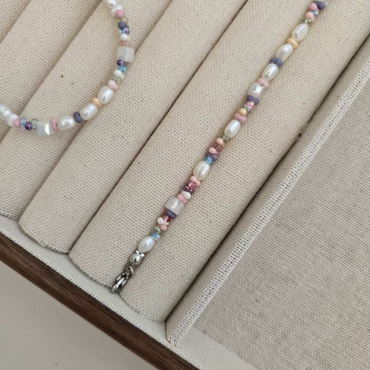 B54 Pearl Meadow Bracelet