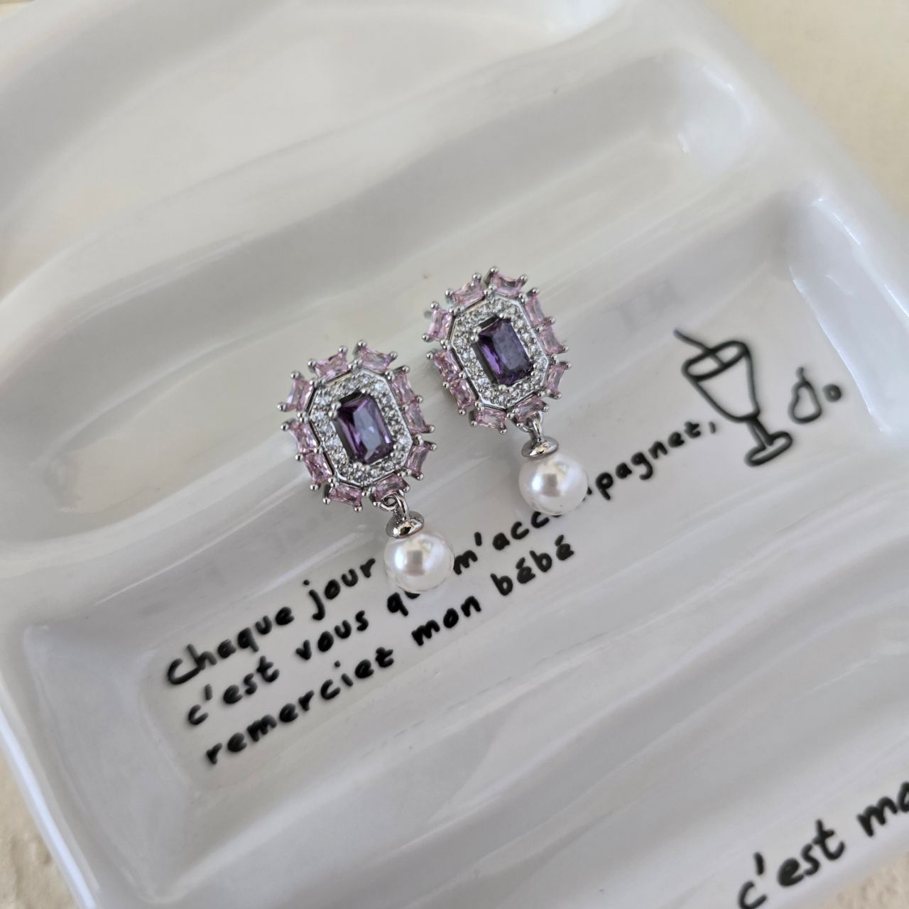 E22 Lilac Dream Earrinds
