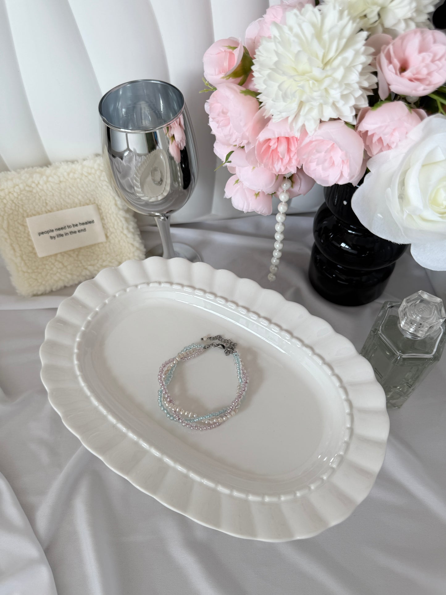 B58 Lullight Thread Bracelet