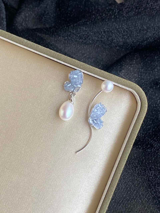 E27 Dreamy Blue Flutter Earrings