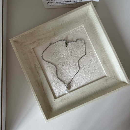 N33 Nova Glow Necklace